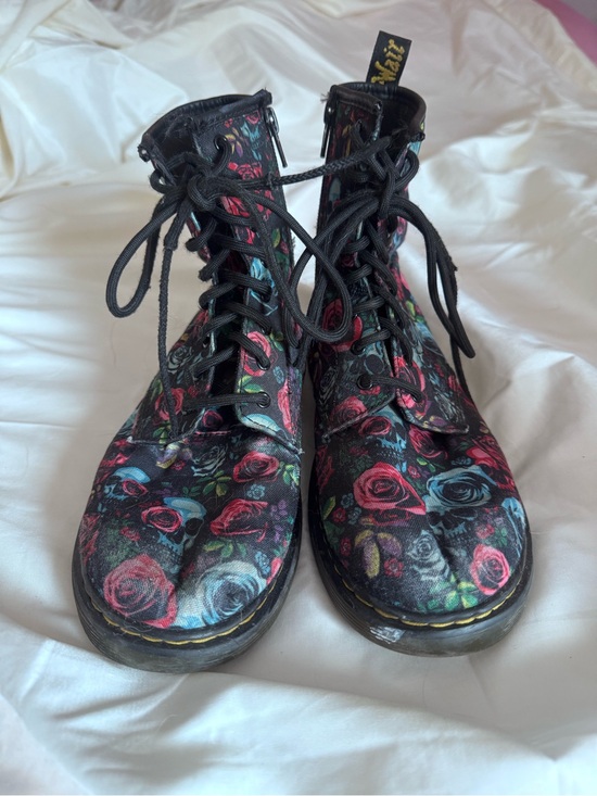 Dr. Martens Shoes - SOLD Dr Martens (Doc Martens) Rose skulls Lace-Up with side Zip Combat Boots